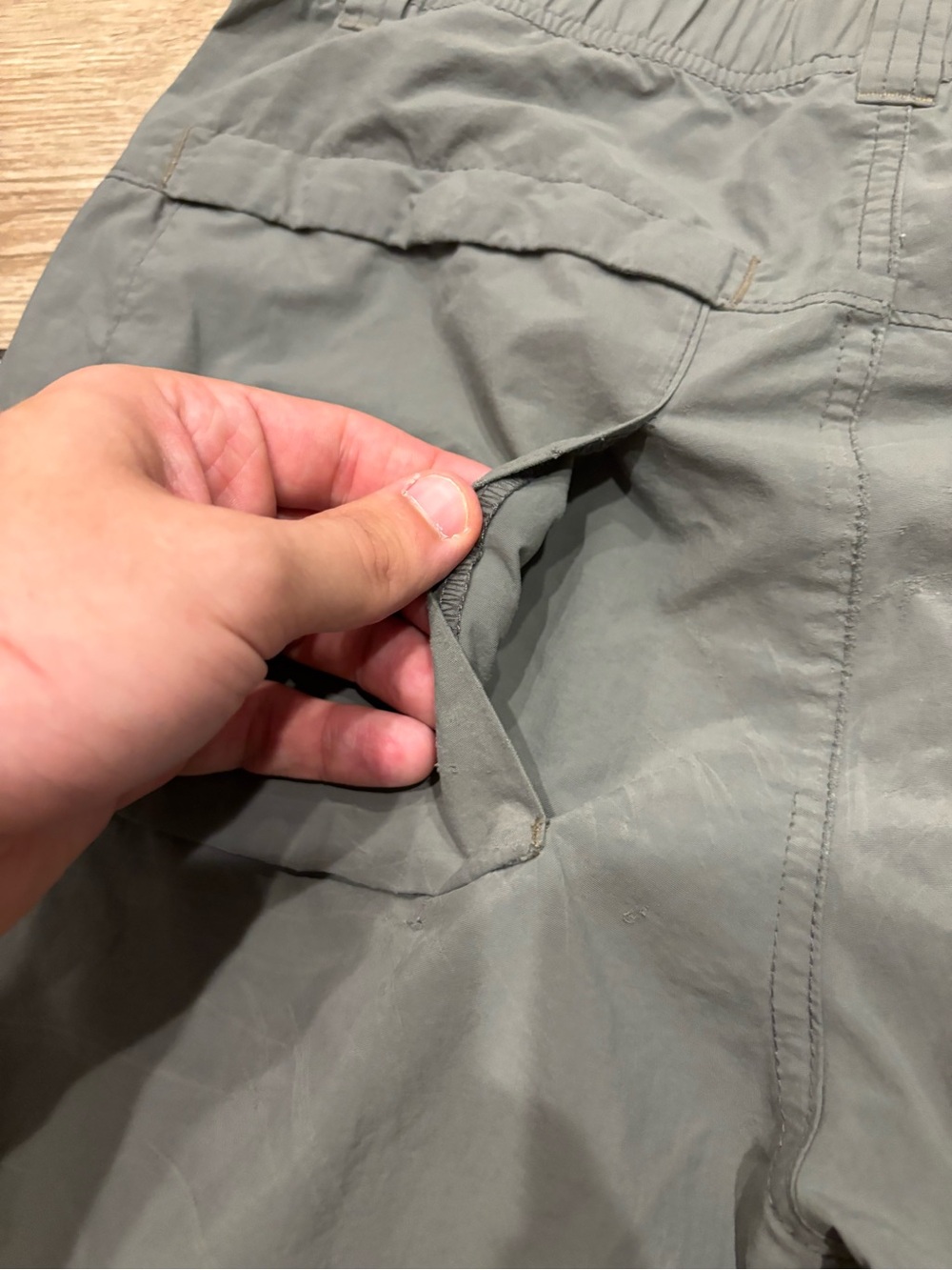 REI Co-op Mens Size 30 Grey Lightweight Nylon Cargo Hiking Shorts - Picture 8 of 9